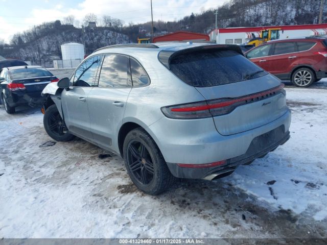2020 PORSCHE MACAN WP1AA2A57LLB00363 Photo 2