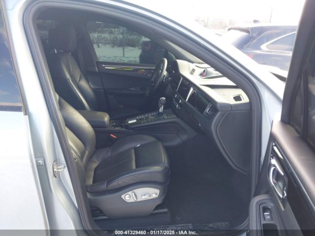 2020 PORSCHE MACAN WP1AA2A57LLB00363 Photo 4
