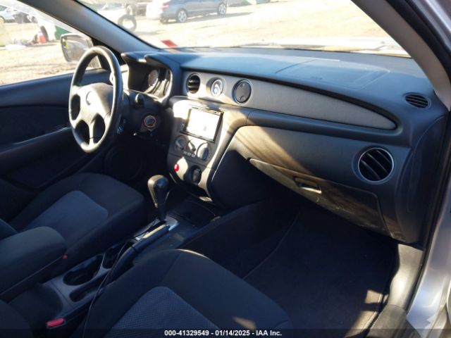 2004 MITSUBISHI OUTLANDER JA4LZ41F24U050775 Photo 4