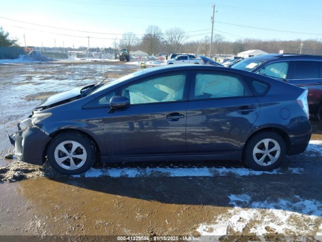 JTDKN3DU9F1987337 Toyota Prius Two