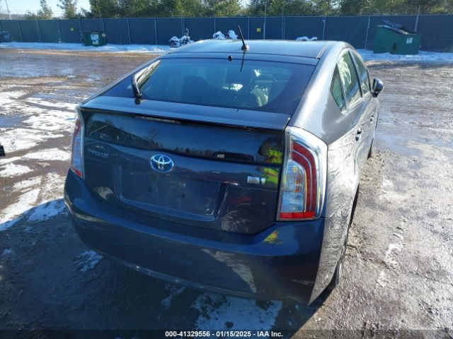 JTDKN3DU9F1987337 Toyota Prius Two
