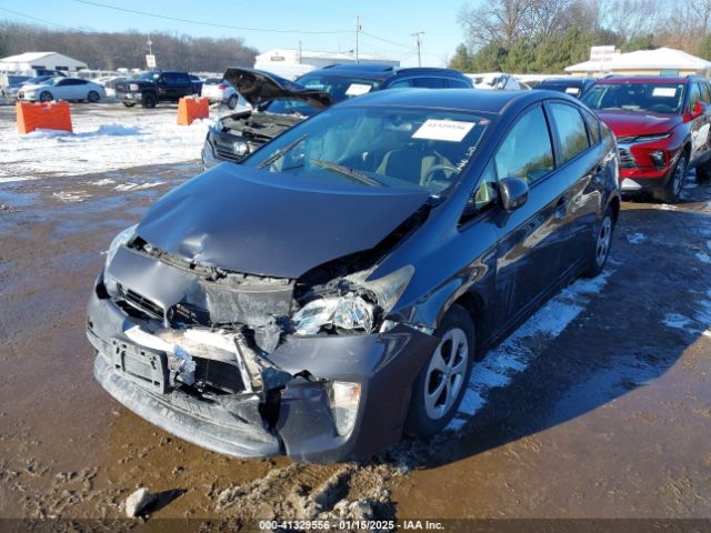 JTDKN3DU9F1987337 Toyota Prius Two