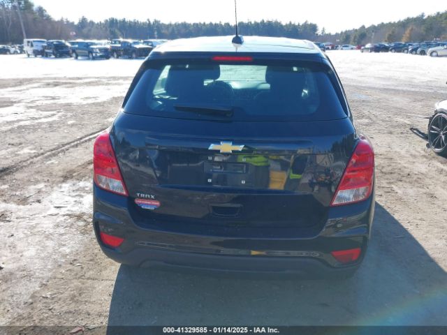 KL7CJKSB6LB090670 Chevrolet Trax Fwd Ls
