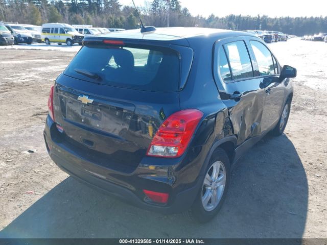 KL7CJKSB6LB090670 Chevrolet Trax Fwd Ls