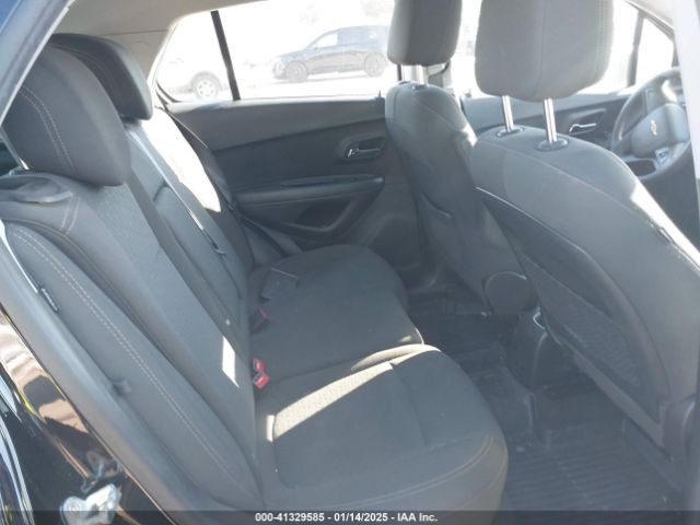 KL7CJKSB6LB090670 Chevrolet Trax Fwd Ls
