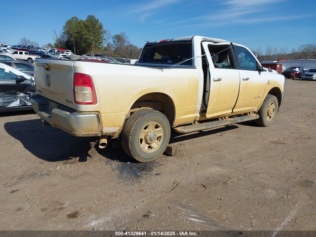 3C6UR5DL1KG663656 RAM 2500 Big Horn  4x4 6'4 Box