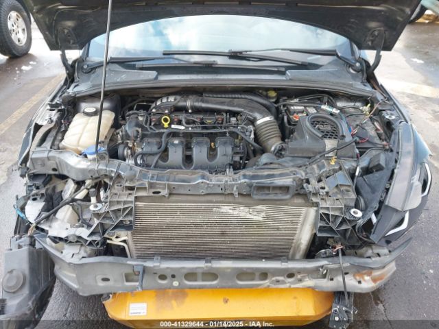 1FADP3L99GL212578 Ford FOCUS ST