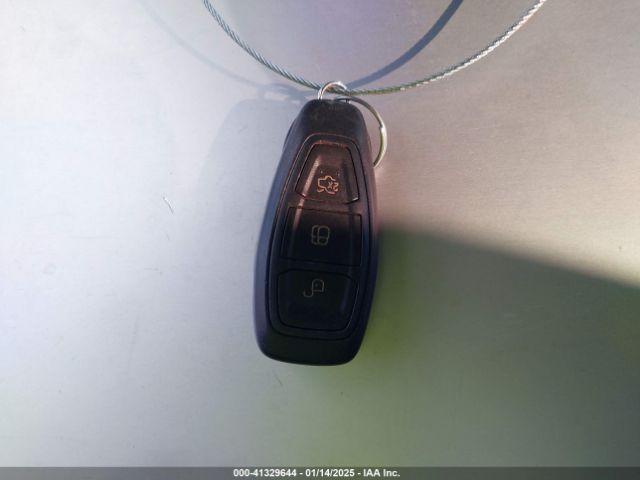 1FADP3L99GL212578 Ford FOCUS ST