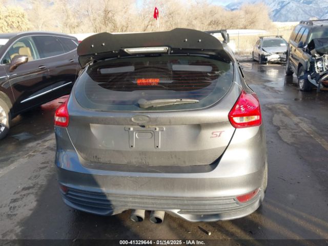 1FADP3L99GL212578 Ford FOCUS ST