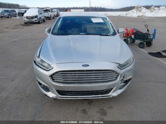 3FA6P0H75GR160124 Ford FUSION SE