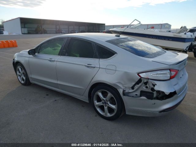 3FA6P0H75GR160124 Ford FUSION SE