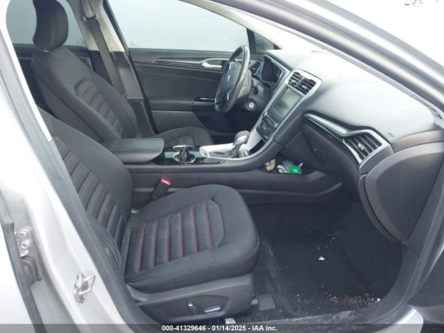 3FA6P0H75GR160124 Ford FUSION SE