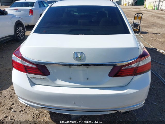 Honda ACCORD LX 2016 1HGCR2F38GA246526 Image 17