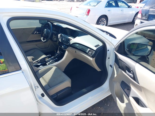 Honda ACCORD LX 2016 1HGCR2F38GA246526 Image 5
