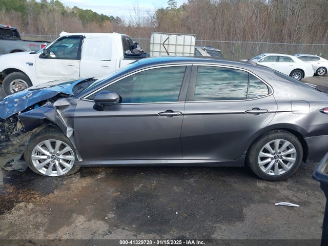 Toyota CAMRY LE 2020 4T1C11AK8LU893334 Image 14