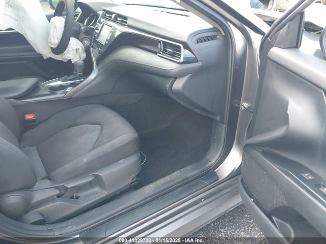 Toyota CAMRY LE 2020 4T1C11AK8LU893334 Image 5