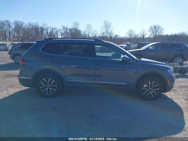 3VV2B7AX3LM151148 Volkswagen Tiguan 2.0t Se/2.0t Se R-line Black/2.0t Sel