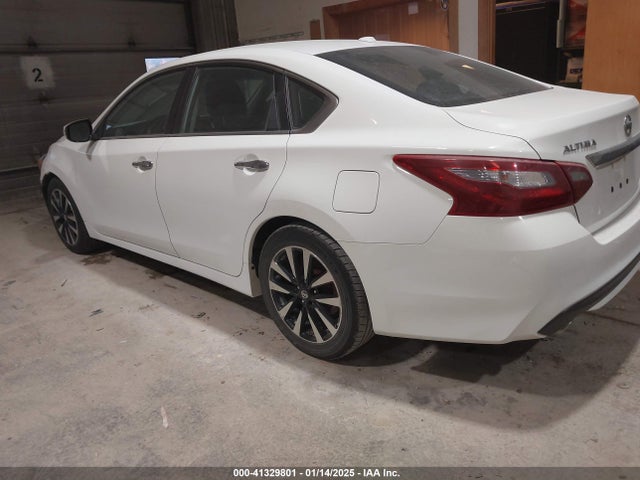 Nissan Altima 2.5 Sl 2018 1N4AL3AP3JC143099 Image 3