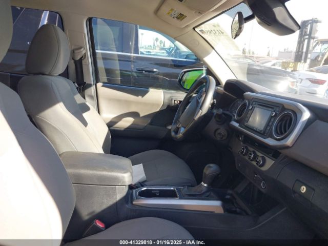 5TFAX5GN7JX112169 Toyota Tacoma Sr5