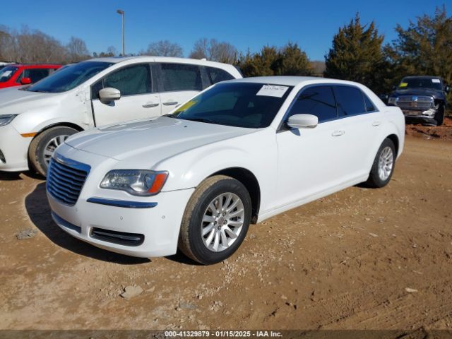 2014 CHRYSLER 300 2C3CCAAGXEH377111 Photo 1