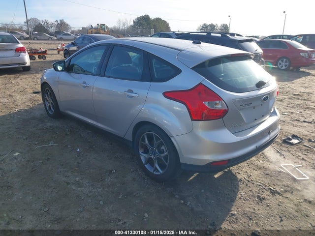 Ford FOCUS SE 2014 1FADP3K24EL383501 Image 3
