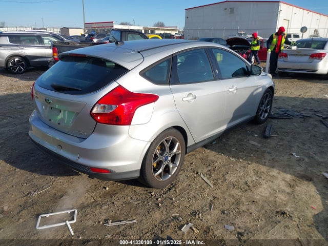 Ford FOCUS SE 2014 1FADP3K24EL383501 Image 4