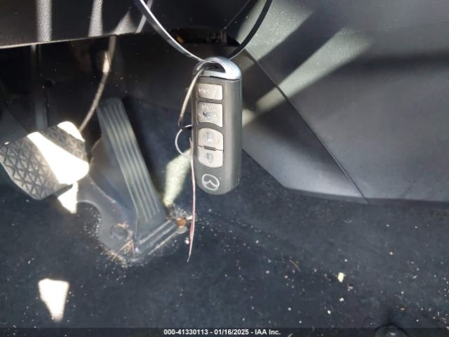 3MZBN1W33JM173105 Mazda Mazda3 Grand Touring