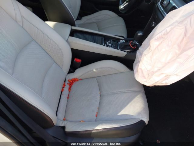 3MZBN1W33JM173105 Mazda Mazda3 Grand Touring