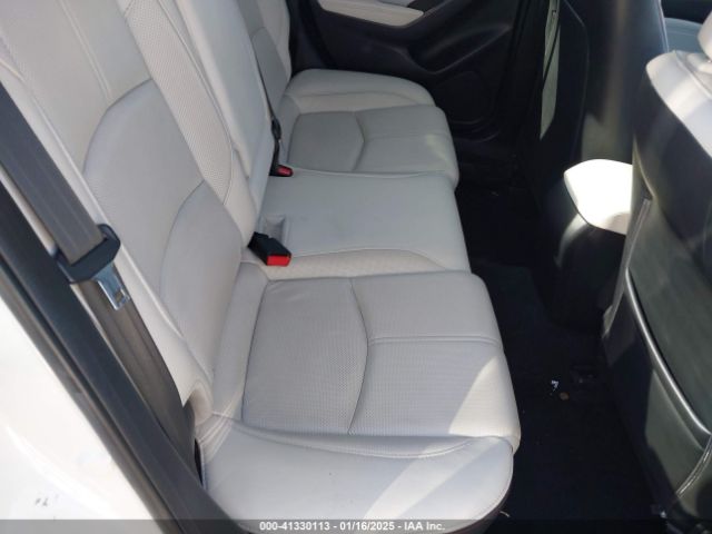 3MZBN1W33JM173105 Mazda Mazda3 Grand Touring