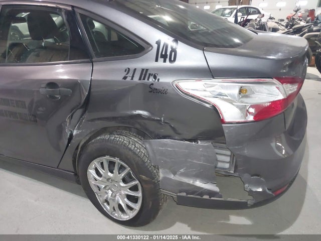 1FADP3E27EL215413 Ford FOCUS S