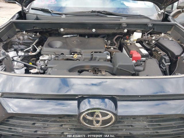2T3W1RFV9PW286693 Toyota Rav4 Xle