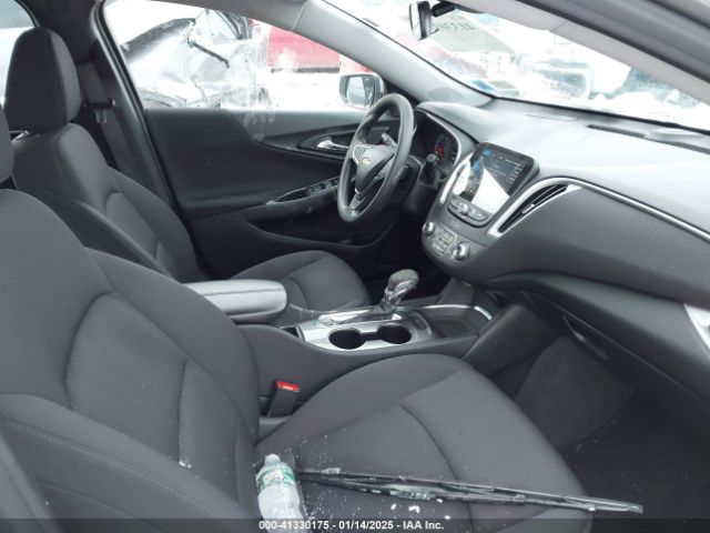 1G1ZD5ST4PF249174 Chevrolet Malibu Fwd 1lt