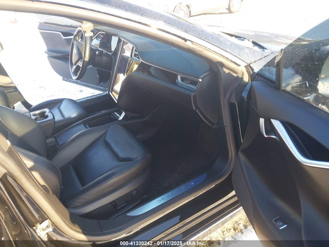 2016 TESLA MODEL S 5YJSA1E26GF171482 Photo 4