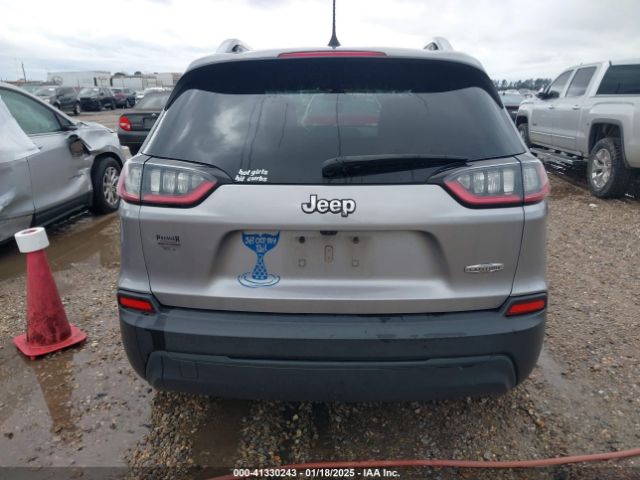 1C4PJLCB6KD114770 Jeep Cherokee Latitude Fwd
