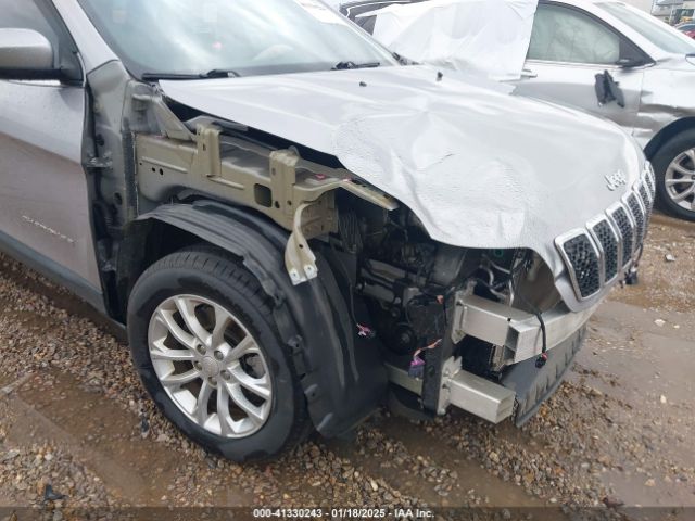 1C4PJLCB6KD114770 Jeep Cherokee Latitude Fwd