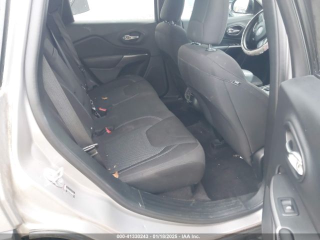 1C4PJLCB6KD114770 Jeep Cherokee Latitude Fwd