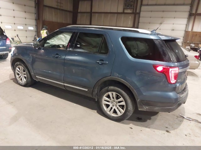 Ford EXPLORER XLT 2018 1FM5K8D89JGB73695 Image 3