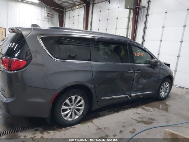 2C4RC1BGXHR753504 Chrysler Pacifica Touring-l