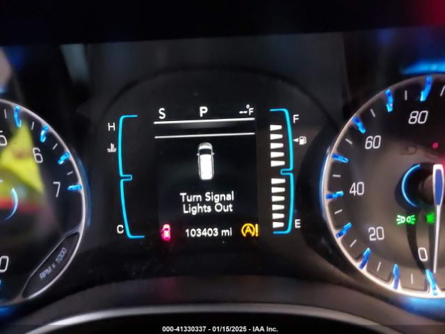 2C4RC1BGXHR753504 Chrysler Pacifica Touring-l