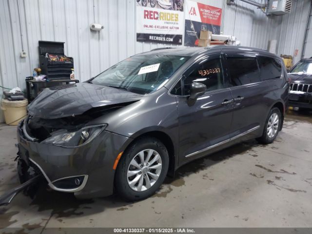 2C4RC1BGXHR753504 Chrysler Pacifica Touring-l