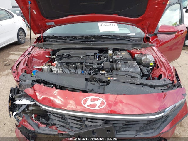 KMHLL4DGXRU851601 Hyundai ELANTRA SE