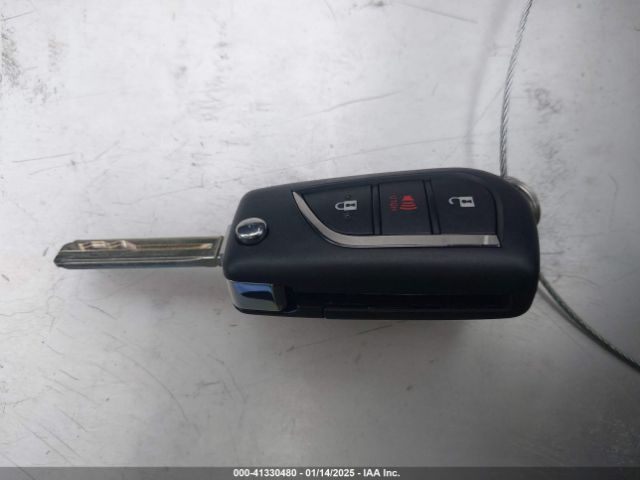 2T3H1RFV9SW368568 Toyota RAV4 LE
