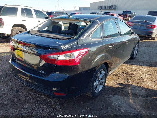 Ford FOCUS SE 2014 1FADP3F28EL431074 Image 4