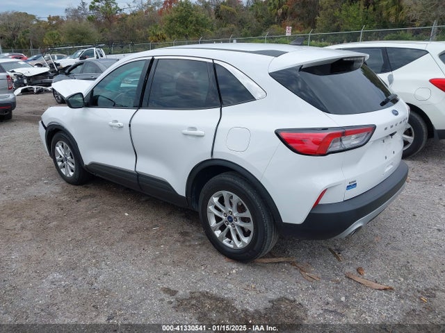 Ford ESCAPE SE 2022 1FMCU0G6XNUA21137 Image 3