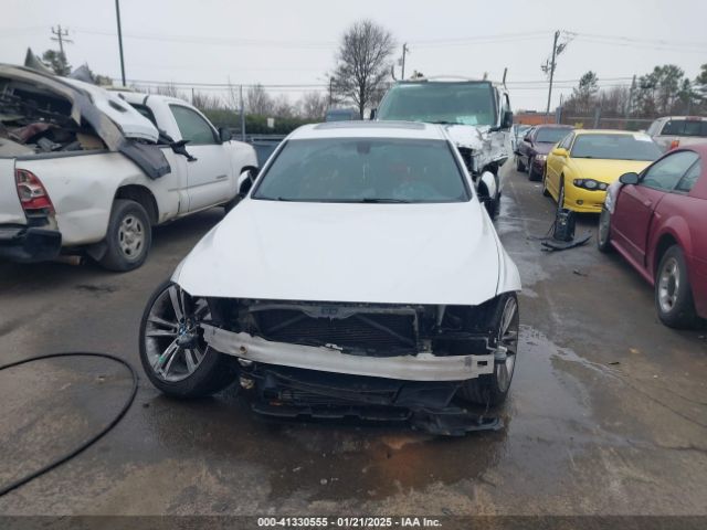 WBA8E9G57GNT44767 BMW 3 Series
