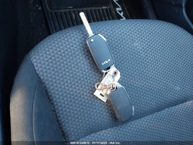 KNDJ23AU5N7820414 KIA SOUL LX