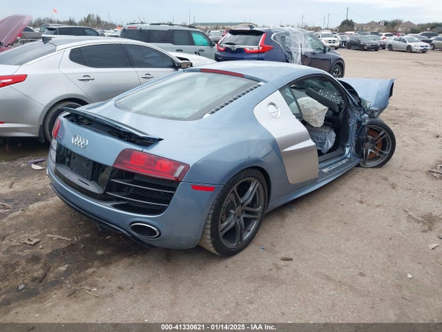 2011 AUDI R8 WUAANAFG1BN000341 Photo 3