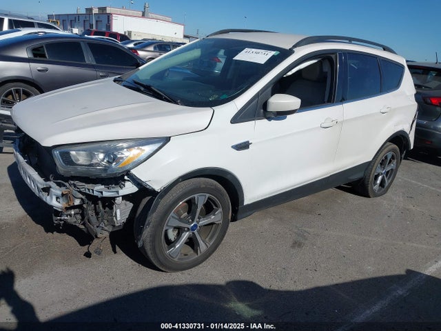 Ford ESCAPE SEL 2018 1FMCU0HD3JUA57341 Image 2