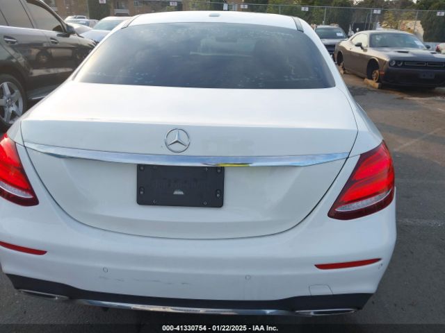 WDDZF4JB2KA544094 Mercedes-Benz E 300