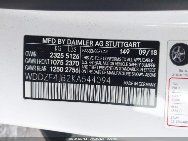 WDDZF4JB2KA544094 Mercedes-Benz E 300